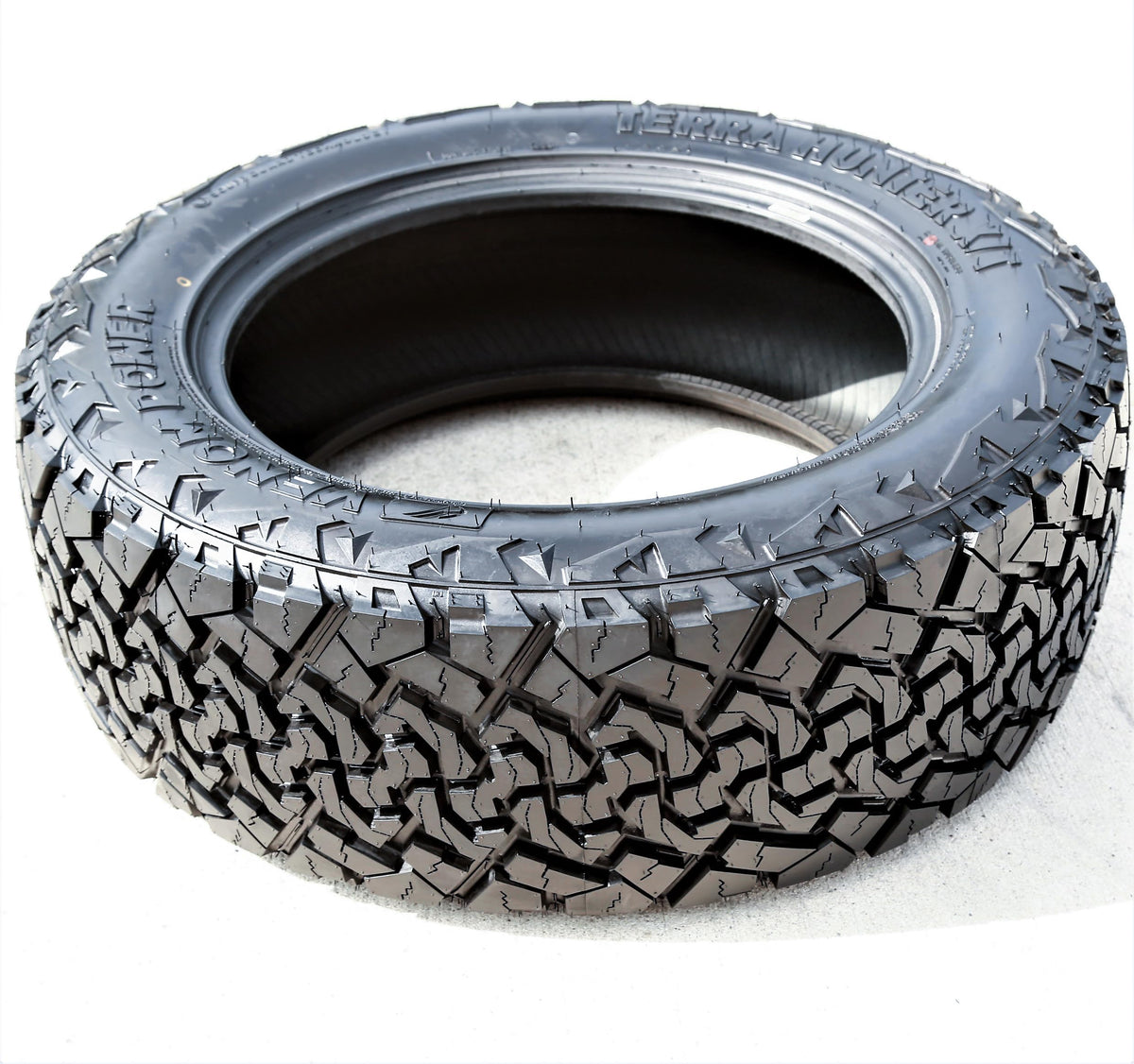 275/55R20 117T XL Tires I846